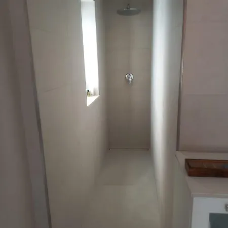 Casa Nina Urban Enitre Casa de Férias