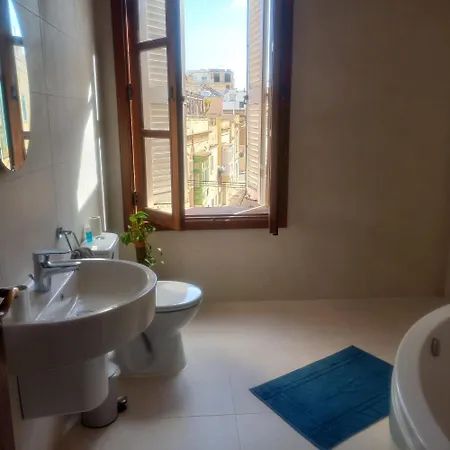 Ferienhaus Casa Nina Urban Enitre Sliema